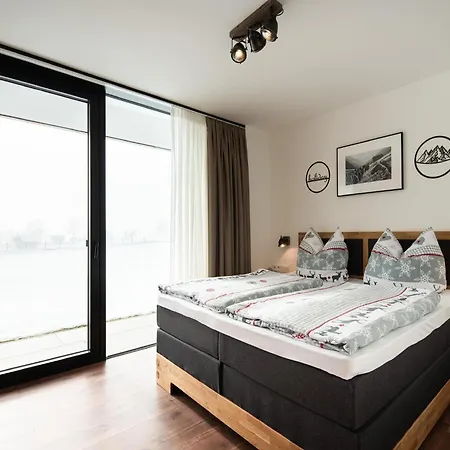 Gidi And Lisl Bramberg am Wildkogel